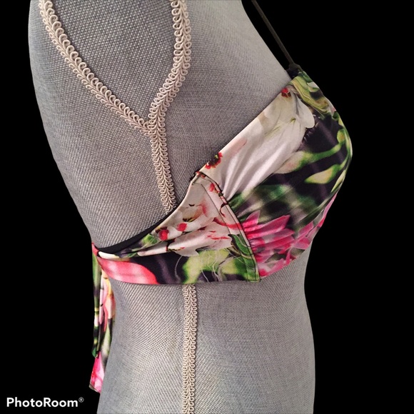 Cyn & Luca Bikini Top - Picture 3 of 7